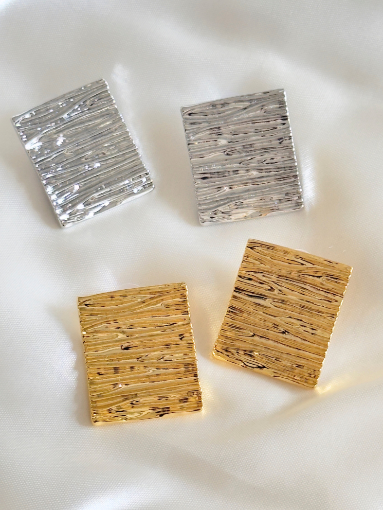 Wrinkle Ridge Earrings