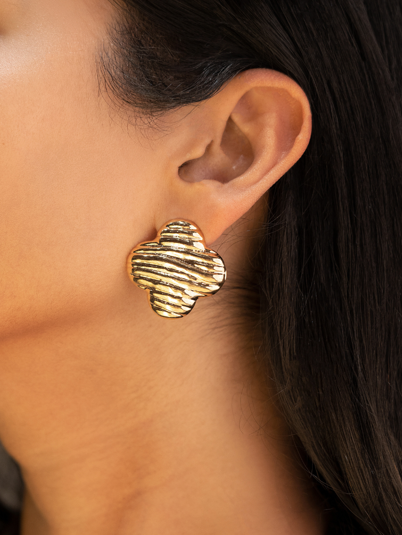 Ribbed Gold Studs