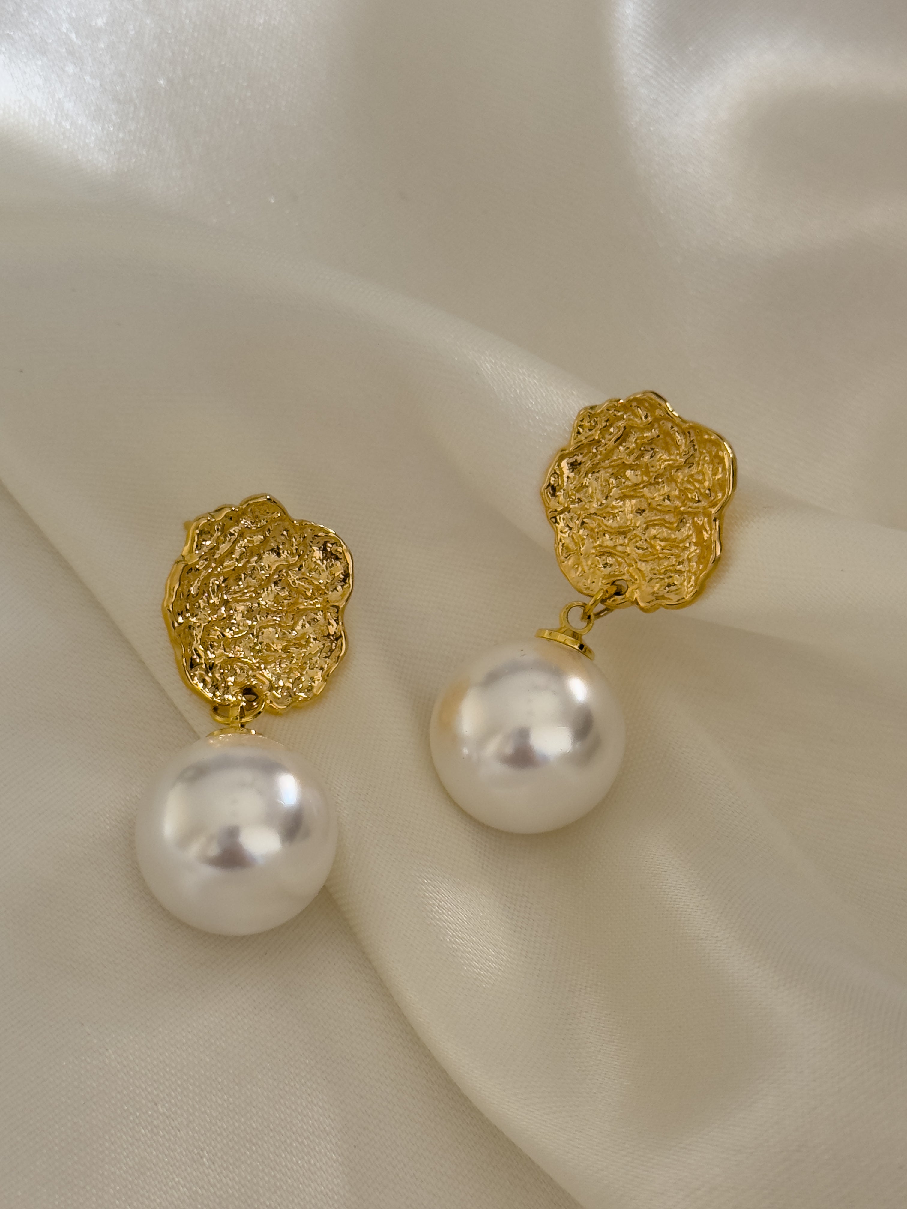 Diana Drop Earrings