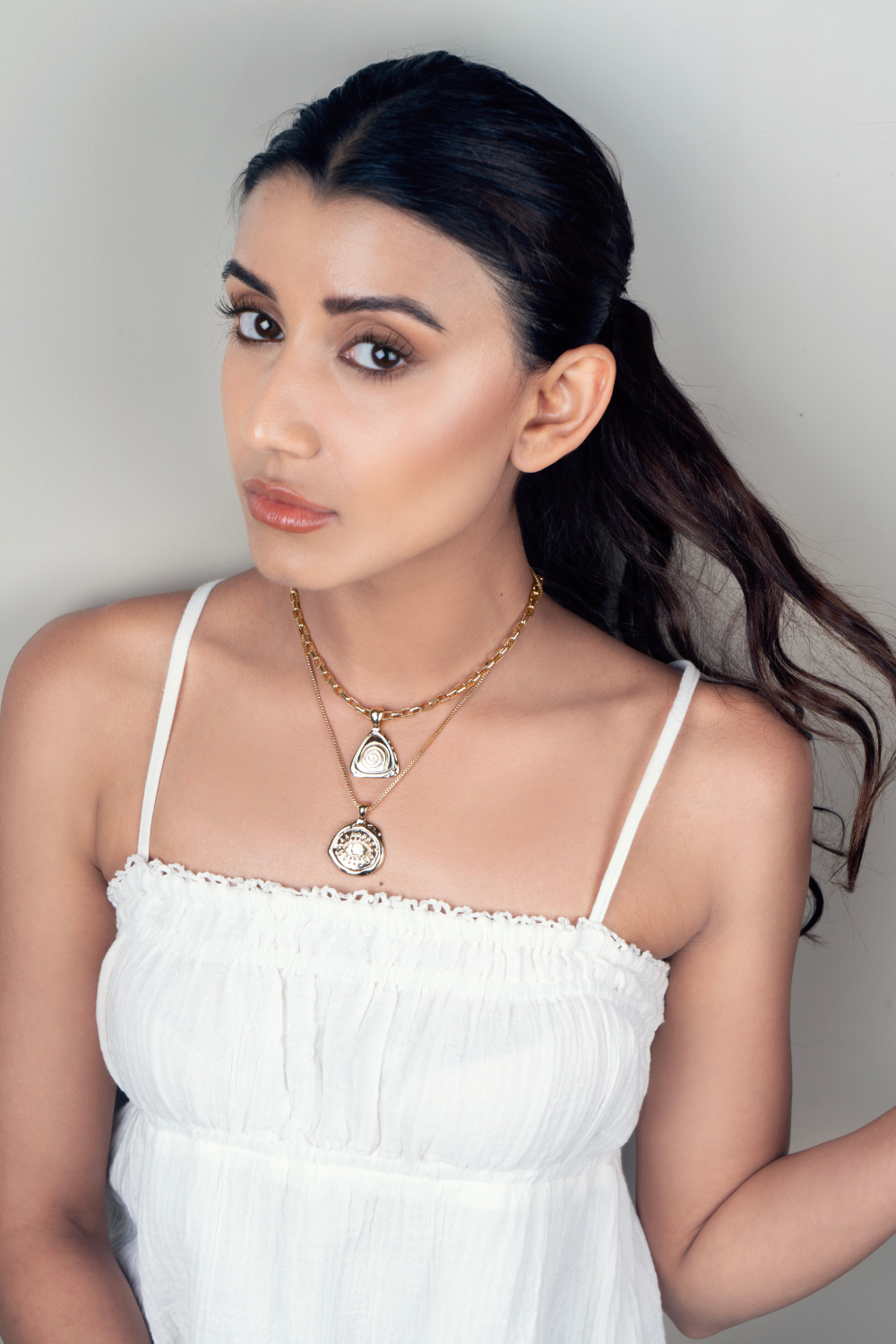 Eye swear Layered neckpiece