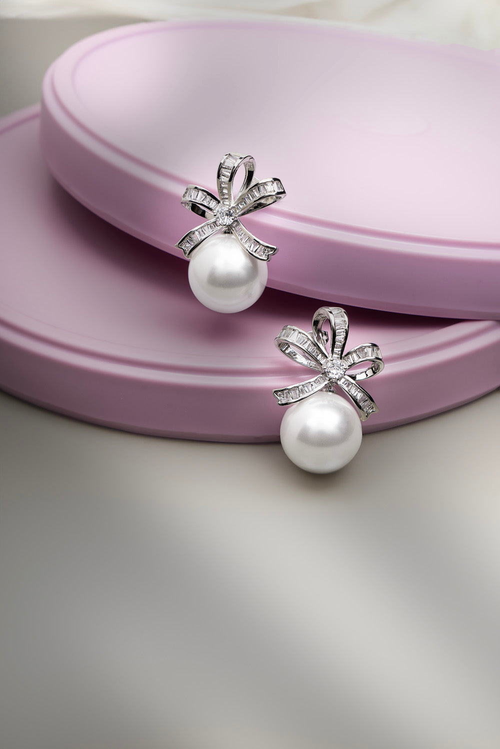 Pearl Bow Drops